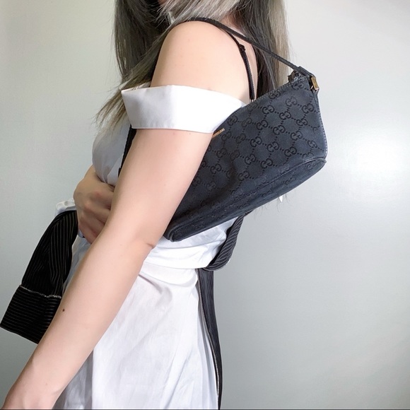 ✈️Sold! Gucci Vintage Shoulder bag - Picture 1 of 12